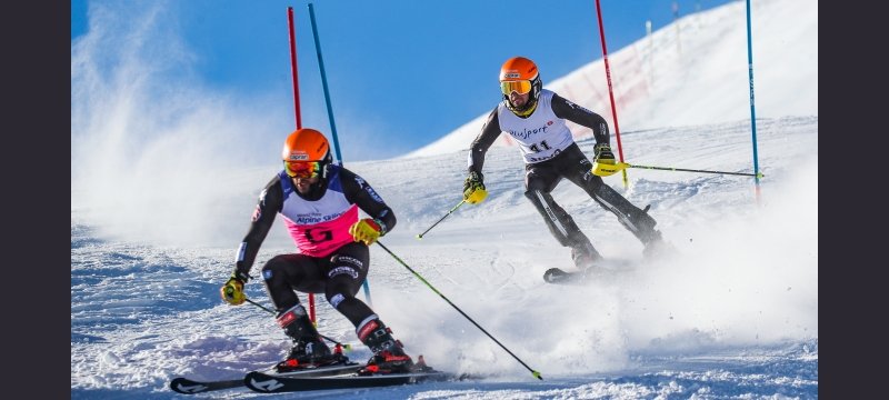 la discesa sugli sci di Giacomo Bertagnolli con la guida Andrea Ravelli. Foto di Mauro Ujetto