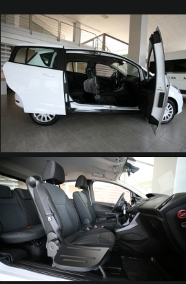 foto di esterno e interno del ford b max allestito per trasporto disabili