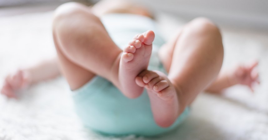 piedi di un neonato
