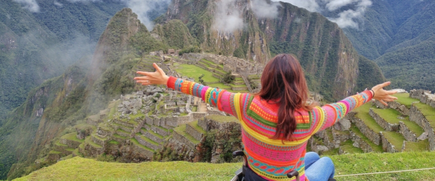 Giulia Lamarca in cima al Machu Picchu