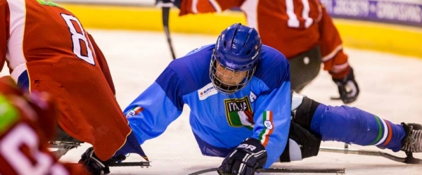 giocatori di hockey su ghiaccio paralimpico
