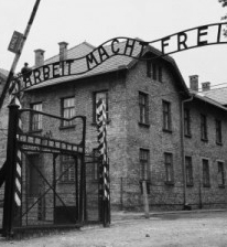 auschwitz: entrata del campo di concentramento 