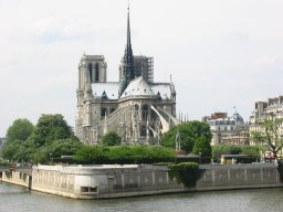 Disabili-com: la Cattedrale di Notre Dame