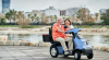 Scooter elettrico per disabili e anziani a due posti (sedile doppio) e 4 ruote: eccezionale comfort e stabilità