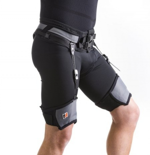 ExoBand: ortesi per anca che supporta la deambulazione e aiuta a camminare con meno fatica