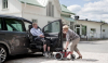 Sistemi Carony per il trasferimento di anziani e disabili dalla carrozzina al sedile della macchina senza fatica